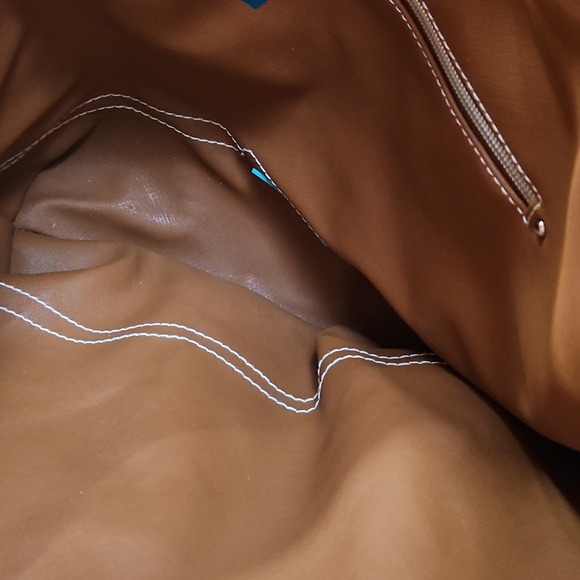 Lilly Bloom Purse - Picture 2 of 5